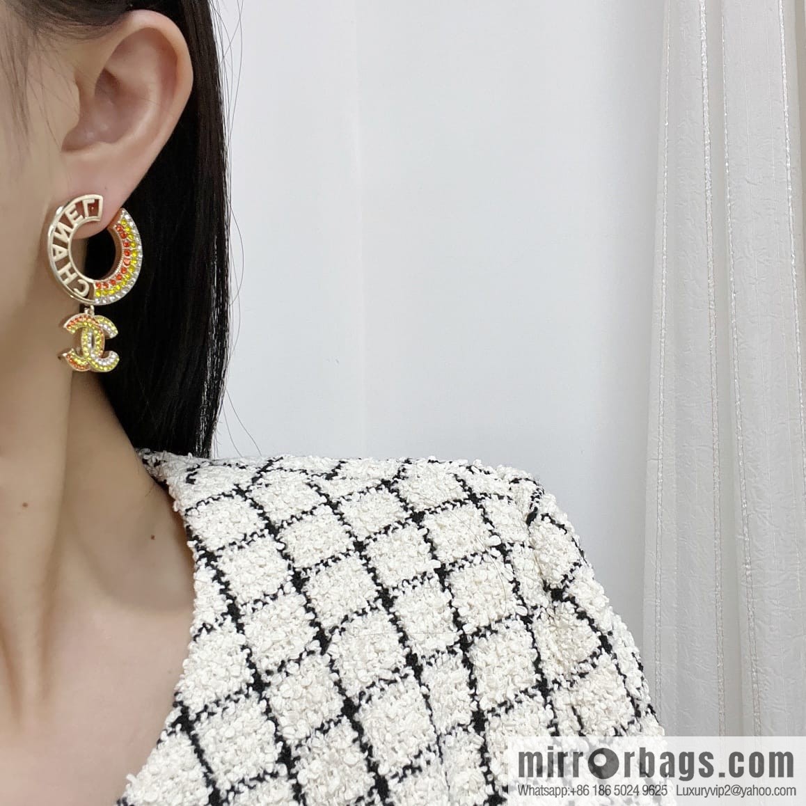 New ☑️ CHANEL Chanel c2 double c colored diamond round stud earrings
