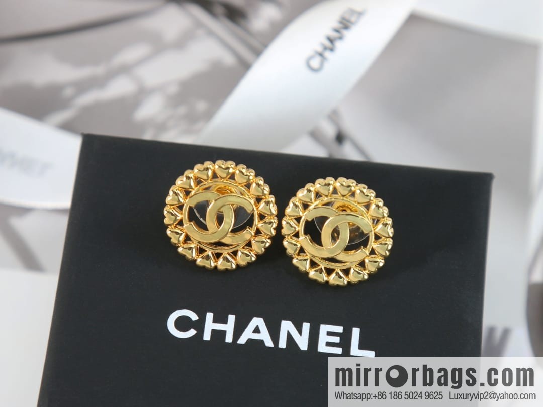 New ☑️ CHANEL Chanel gold double c round stud earrings