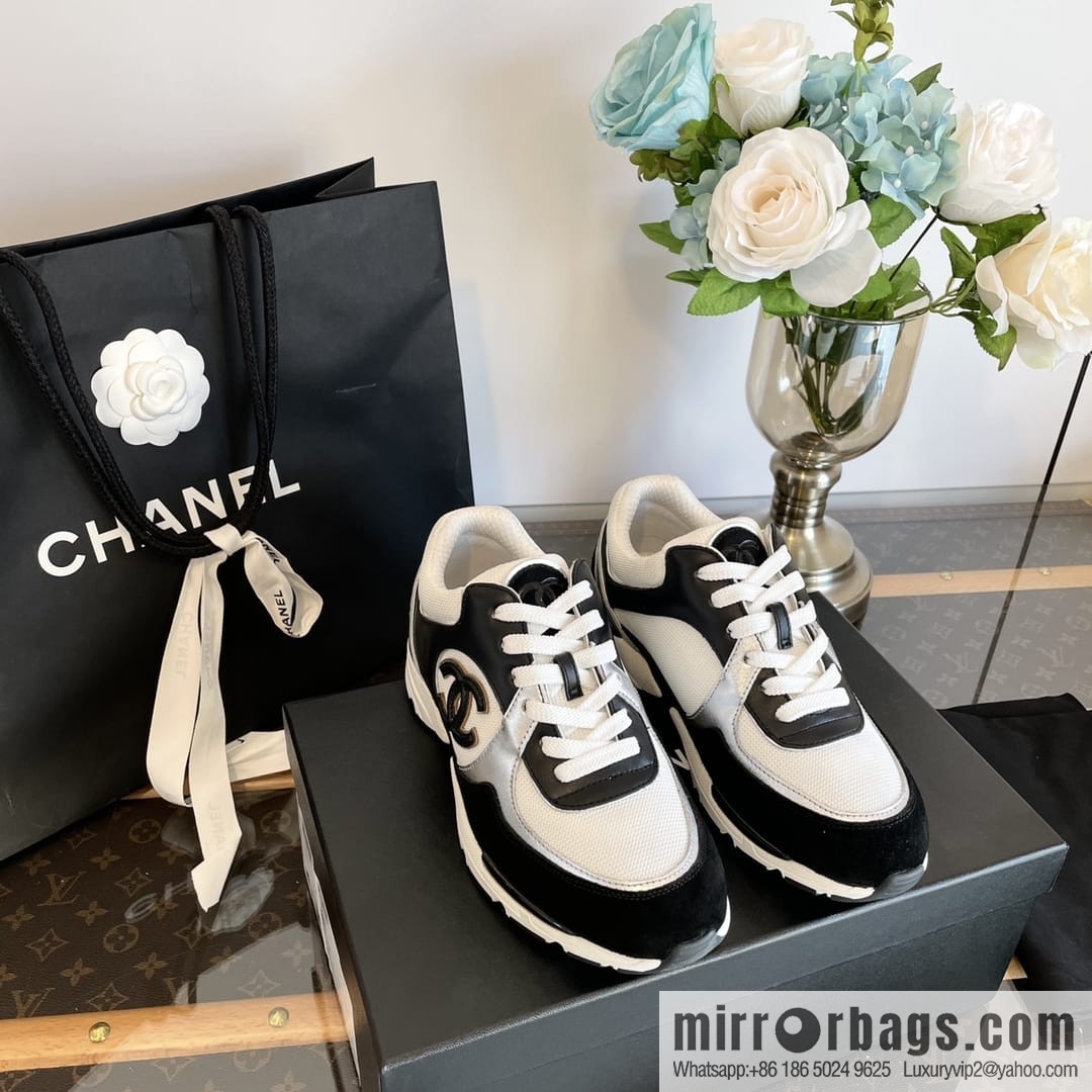 Chanel Xiaoxiang black and white color scheme panda 🐼 sneakers