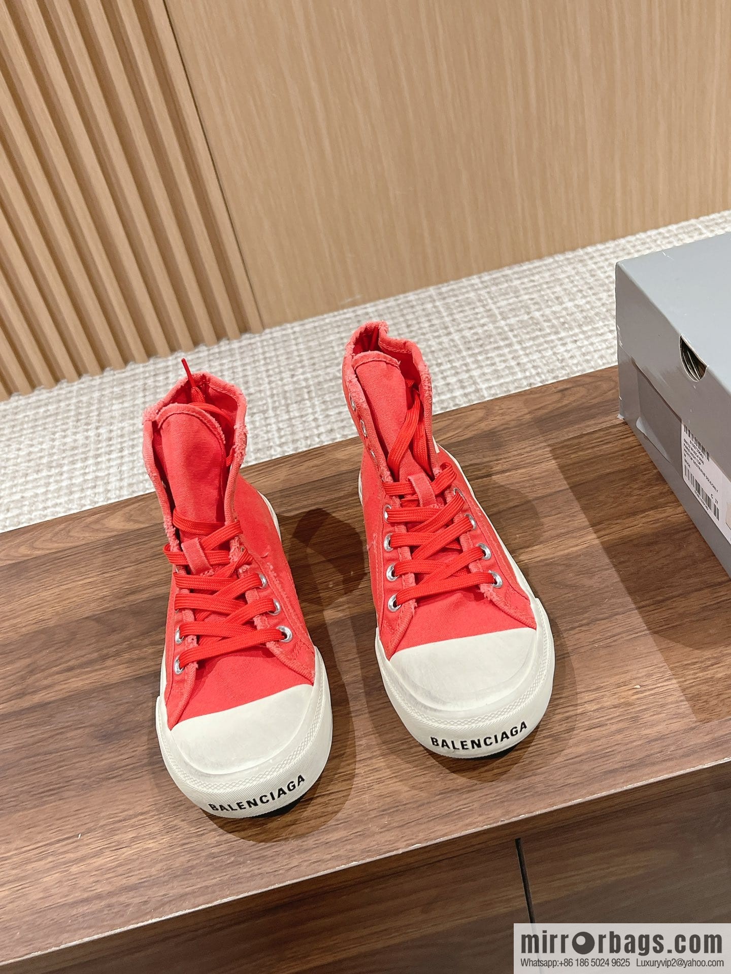 𝐁𝐚𝐥𝐞𝐧𝐜𝐢𝐚𝐠𝐚 Balenciaga, new Paris casual espadrilles