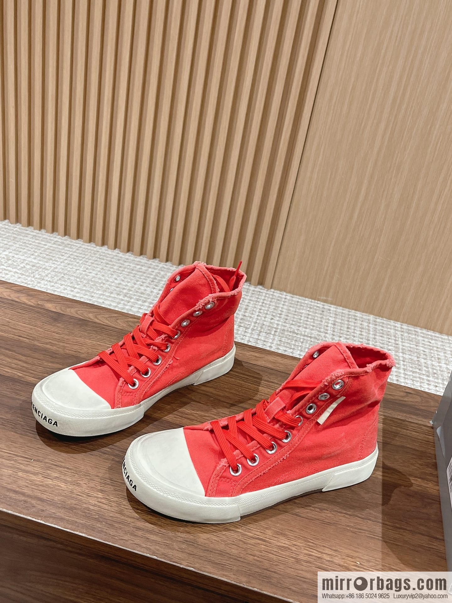 𝐁𝐚𝐥𝐞𝐧𝐜𝐢𝐚𝐠𝐚 Balenciaga, new Paris casual espadrilles