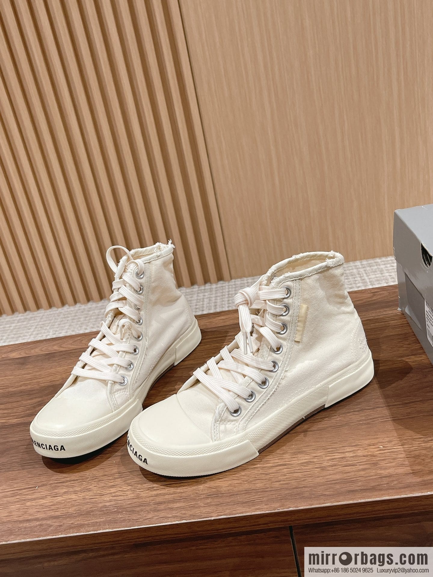 𝐁𝐚𝐥𝐞𝐧𝐜𝐢𝐚𝐠𝐚 Balenciaga, new Paris casual espadrilles
