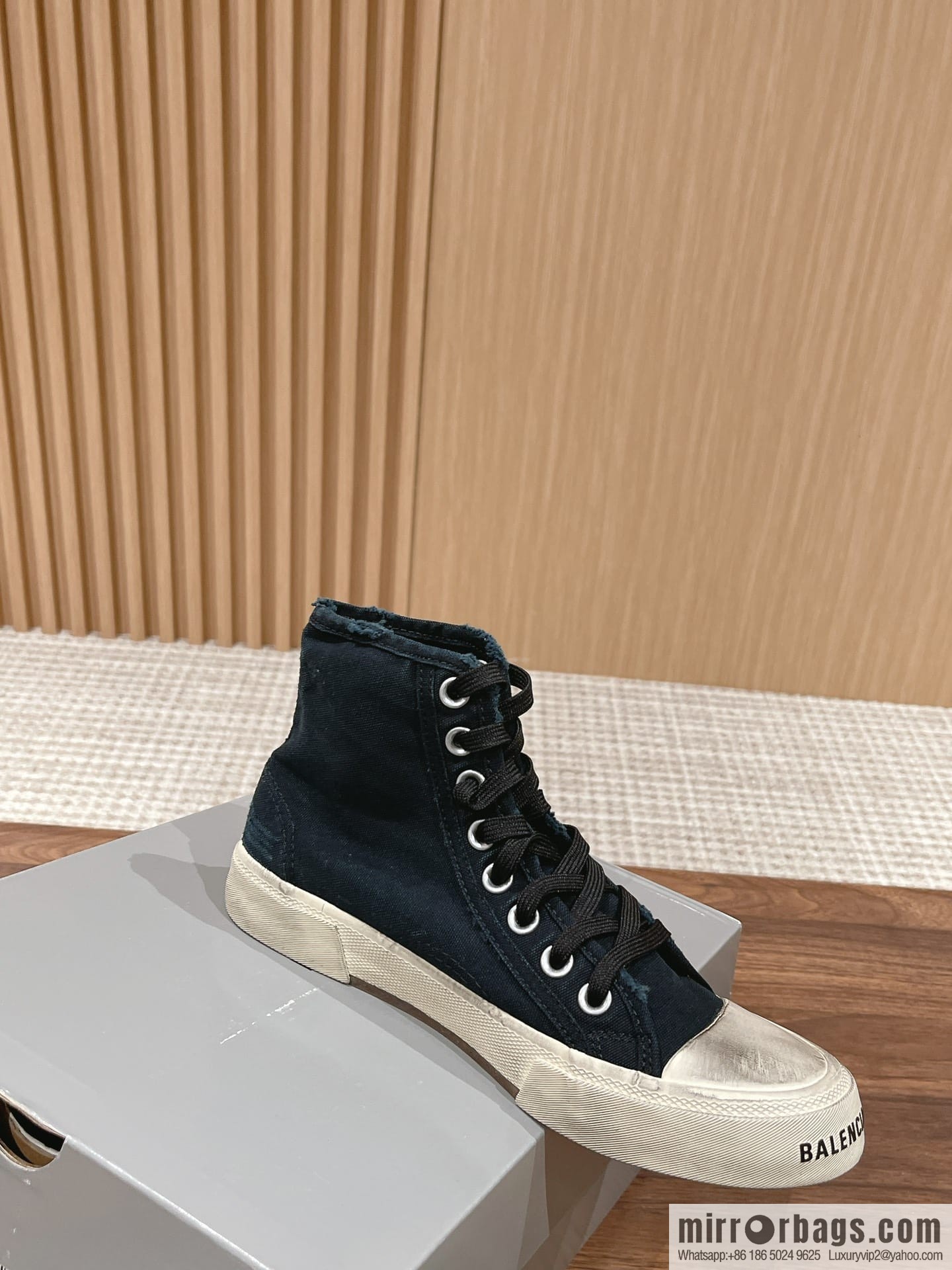 𝐁𝐚𝐥𝐞𝐧𝐜𝐢𝐚𝐠𝐚 Balenciaga, new Paris casual espadrilles