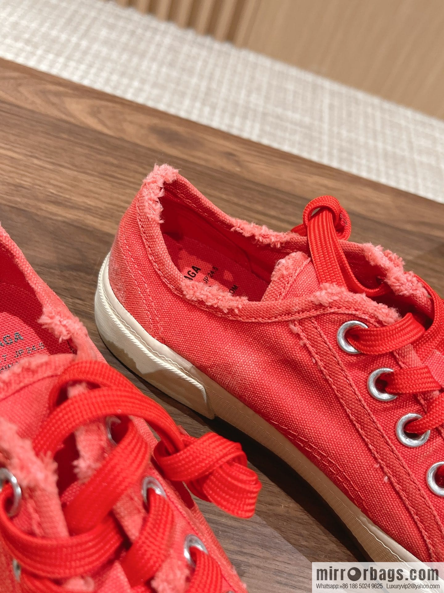 𝐁𝐚𝐥𝐞𝐧𝐜𝐢𝐚𝐠𝐚 Balenciaga, new Paris casual espadrilles