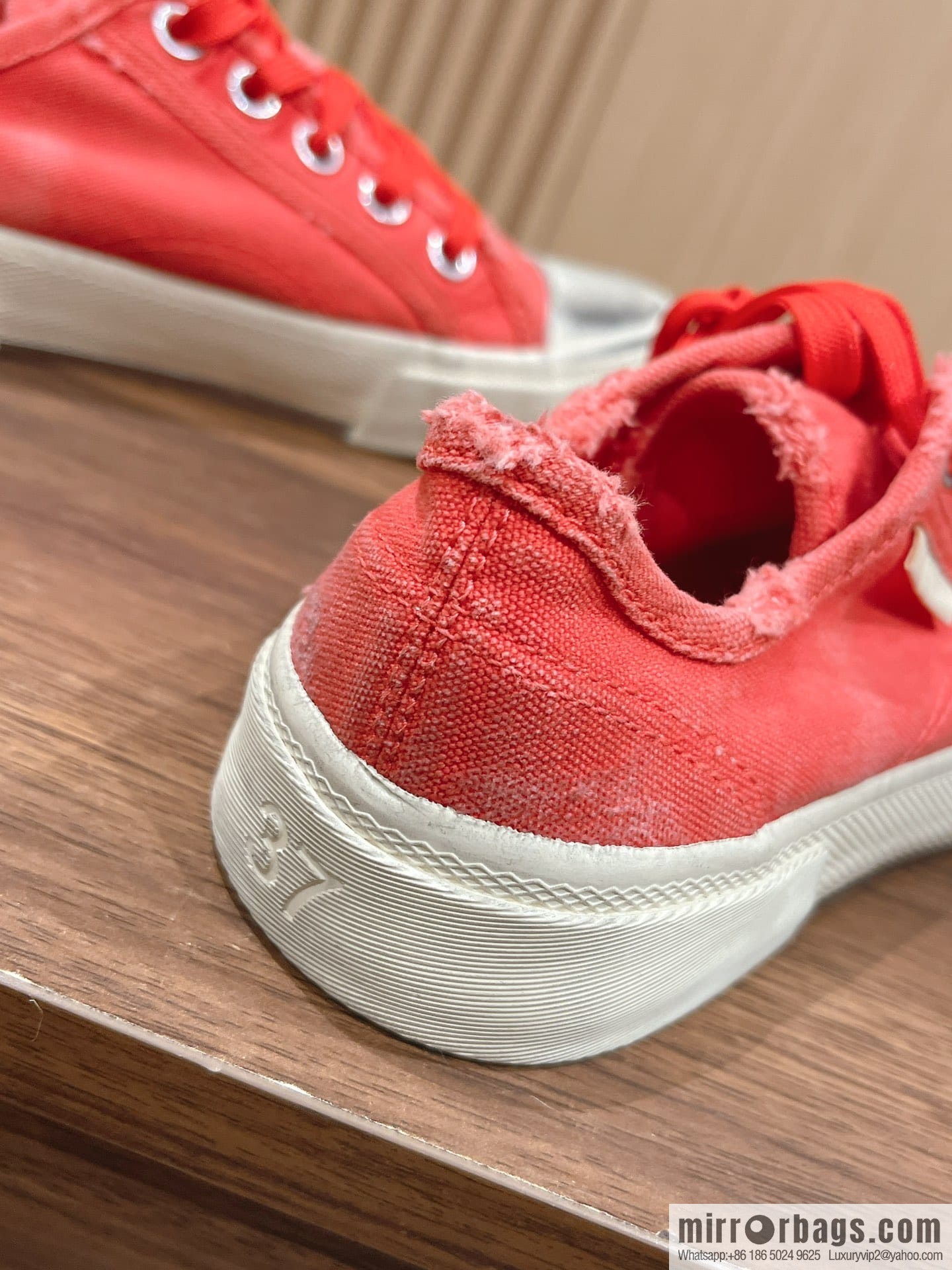 𝐁𝐚𝐥𝐞𝐧𝐜𝐢𝐚𝐠𝐚 Balenciaga, new Paris casual espadrilles