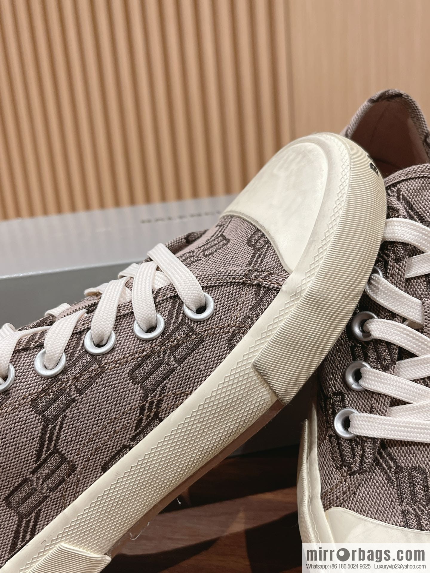 𝐁𝐚𝐥𝐞𝐧𝐜𝐢𝐚𝐠𝐚 Balenciaga, new Paris casual espadrilles