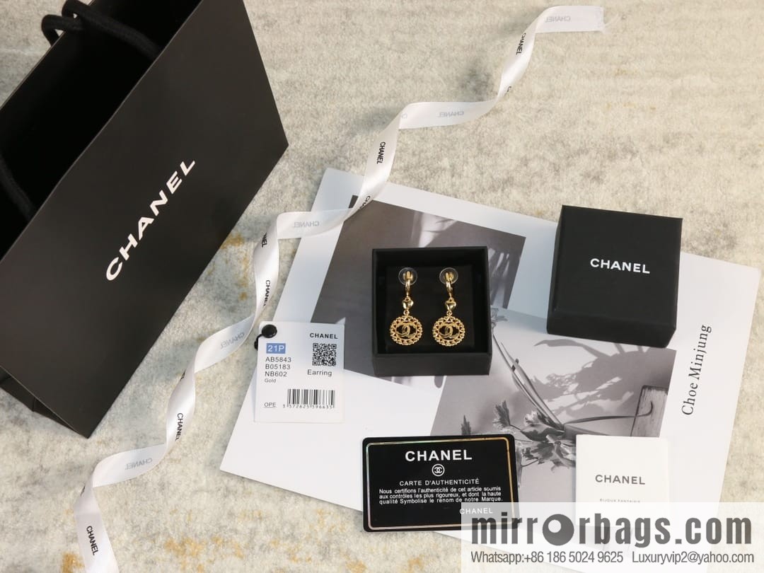 New ☑️ CHANEL Chanel C2 gold double c round stud earrings