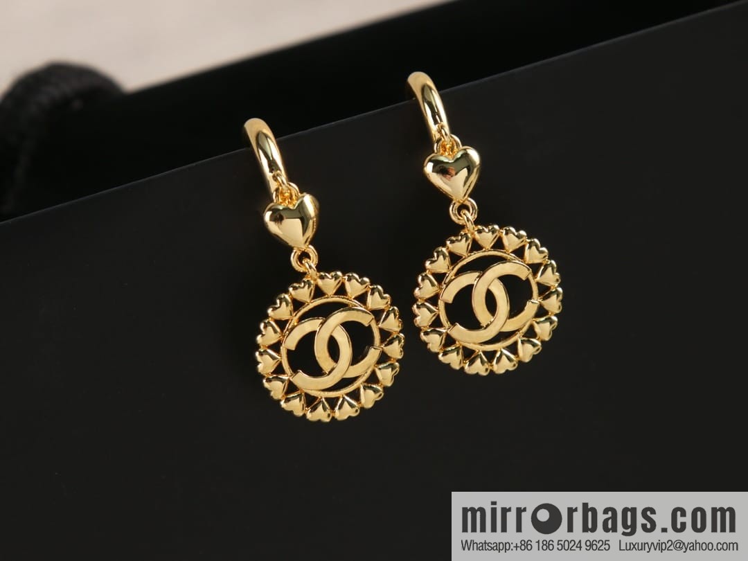 New ☑️ CHANEL Chanel C2 gold double c round stud earrings
