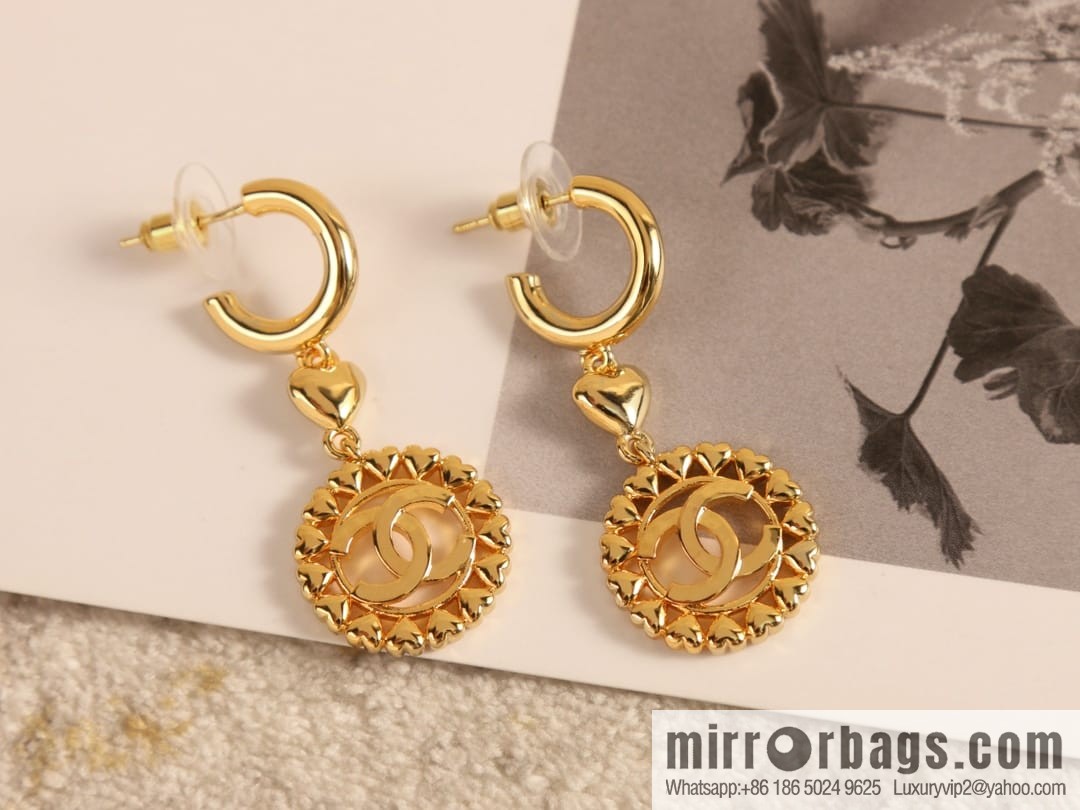 New ☑️ CHANEL Chanel C2 gold double c round stud earrings