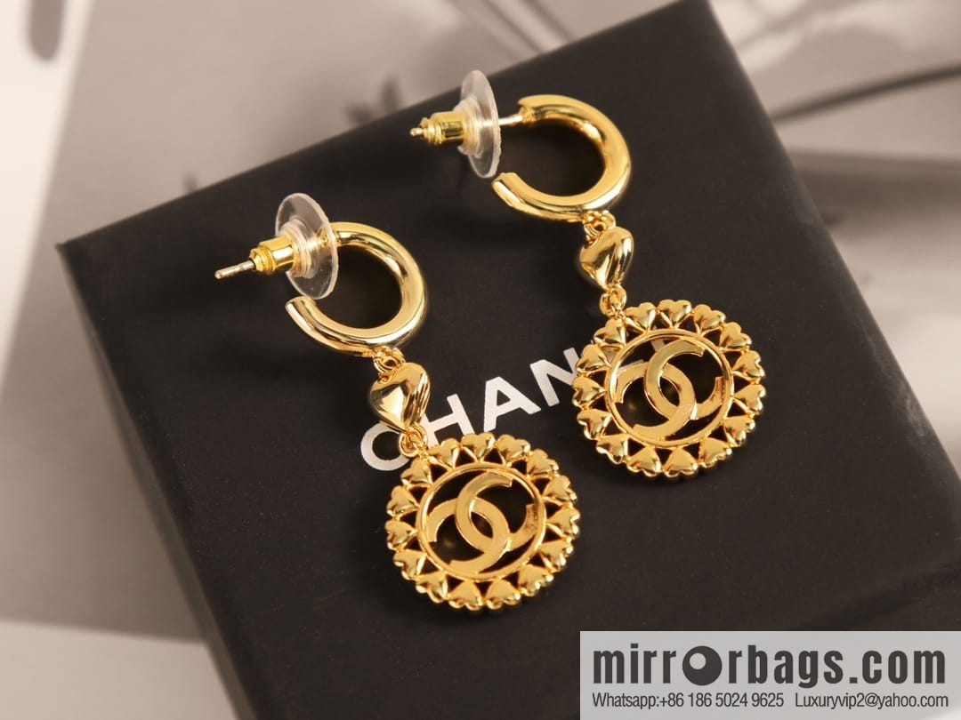 New ☑️ CHANEL Chanel C2 gold double c round stud earrings