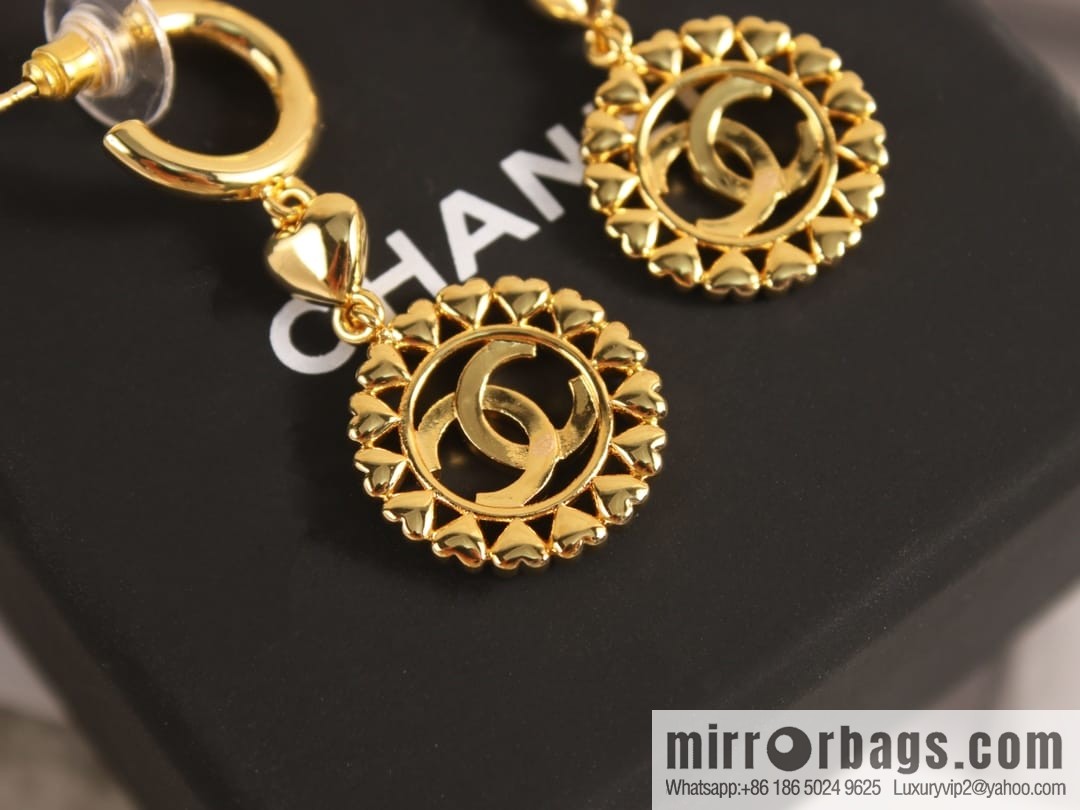 New ☑️ CHANEL Chanel C2 gold double c round stud earrings
