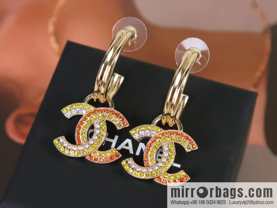 New ☑️ CHANEL Chanel c2 colored diamond stud earrings