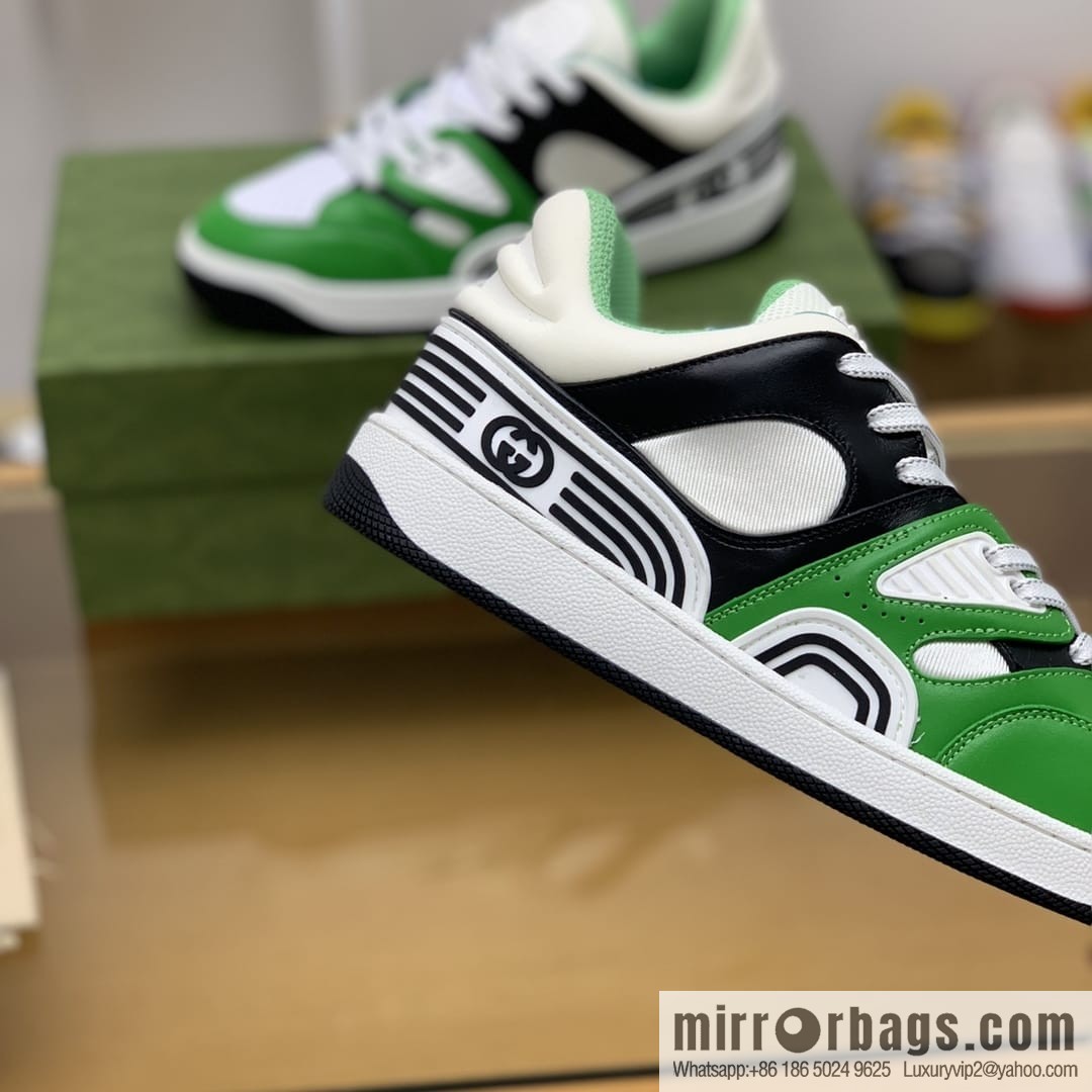 Gucci Gucci uses leather + breathable mesh iconic His & Hers sneakers