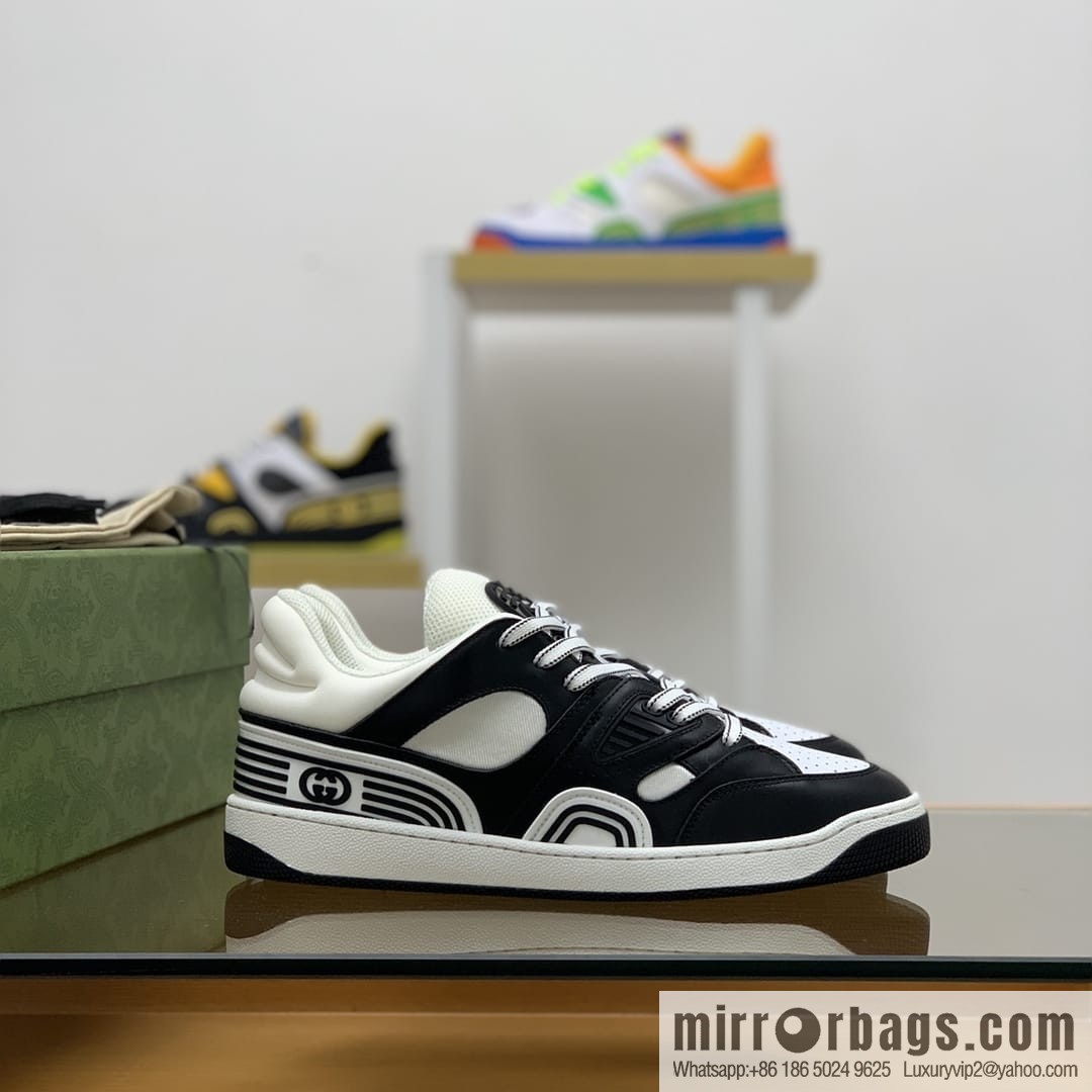 Gucci Gucci uses leather + breathable mesh iconic His & Hers sneakers