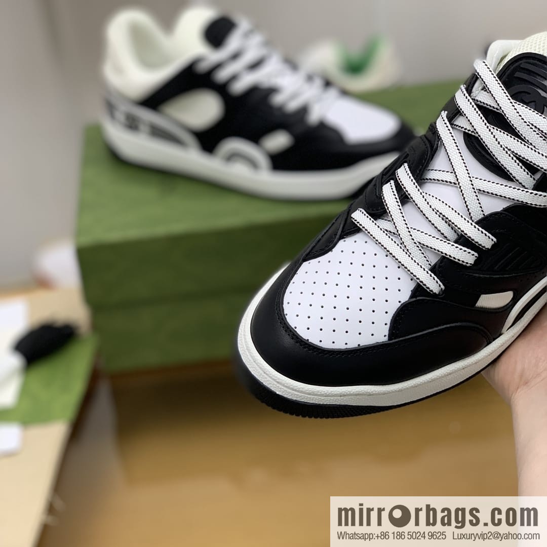 Gucci Gucci uses leather + breathable mesh iconic His & Hers sneakers