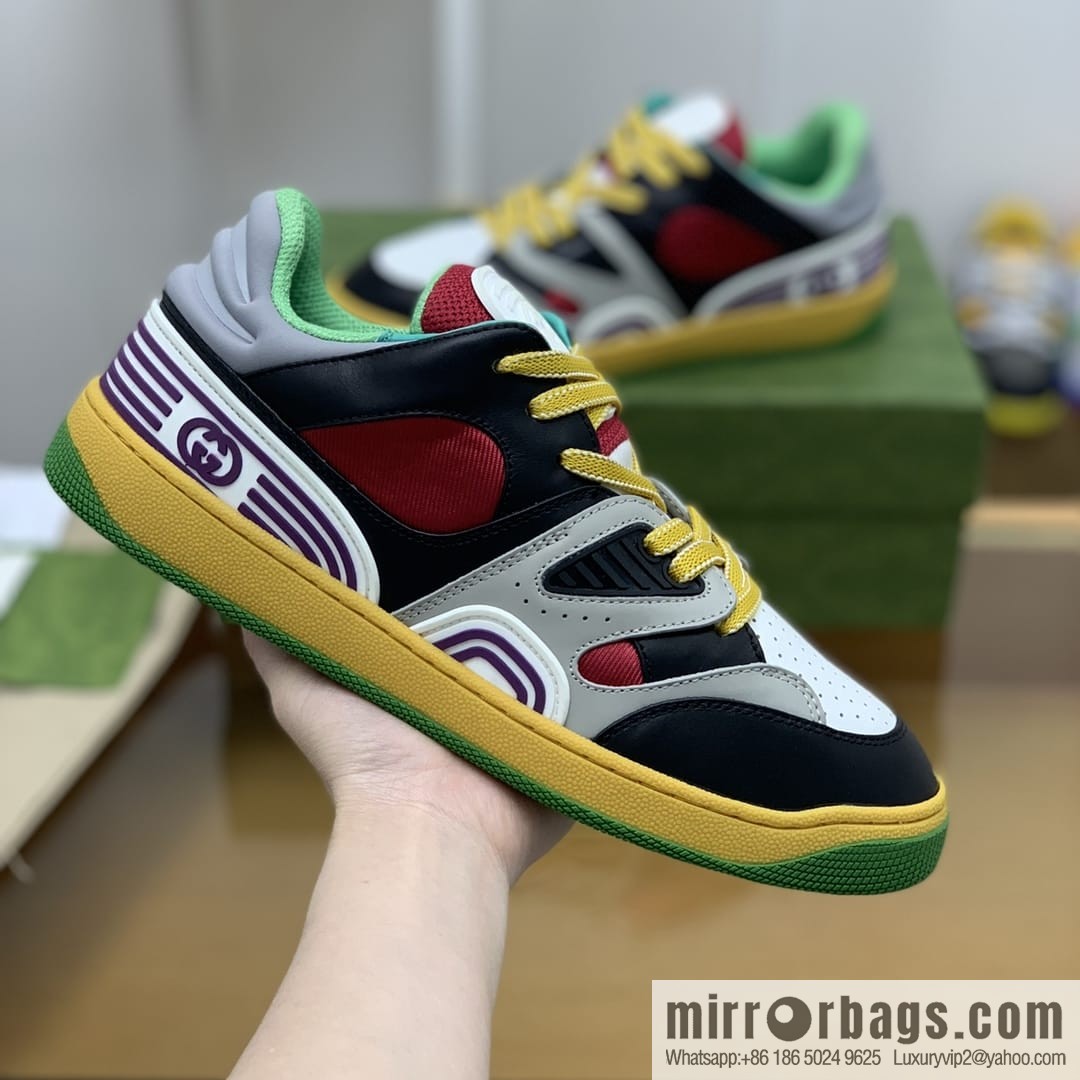 Gucci Gucci uses leather + breathable mesh iconic His & Hers sneakers