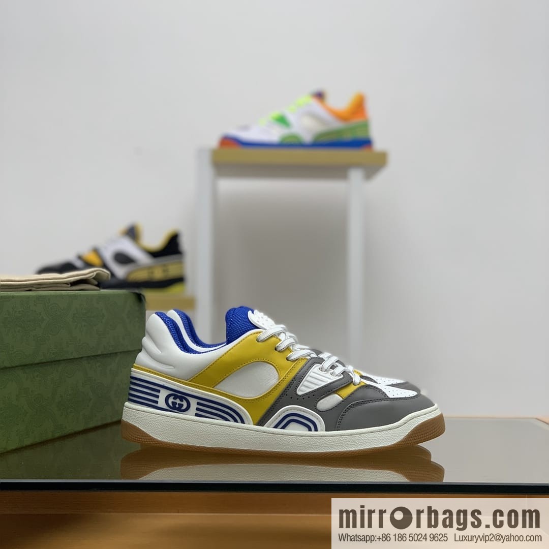 Gucci Gucci uses leather + breathable mesh iconic His & Hers sneakers