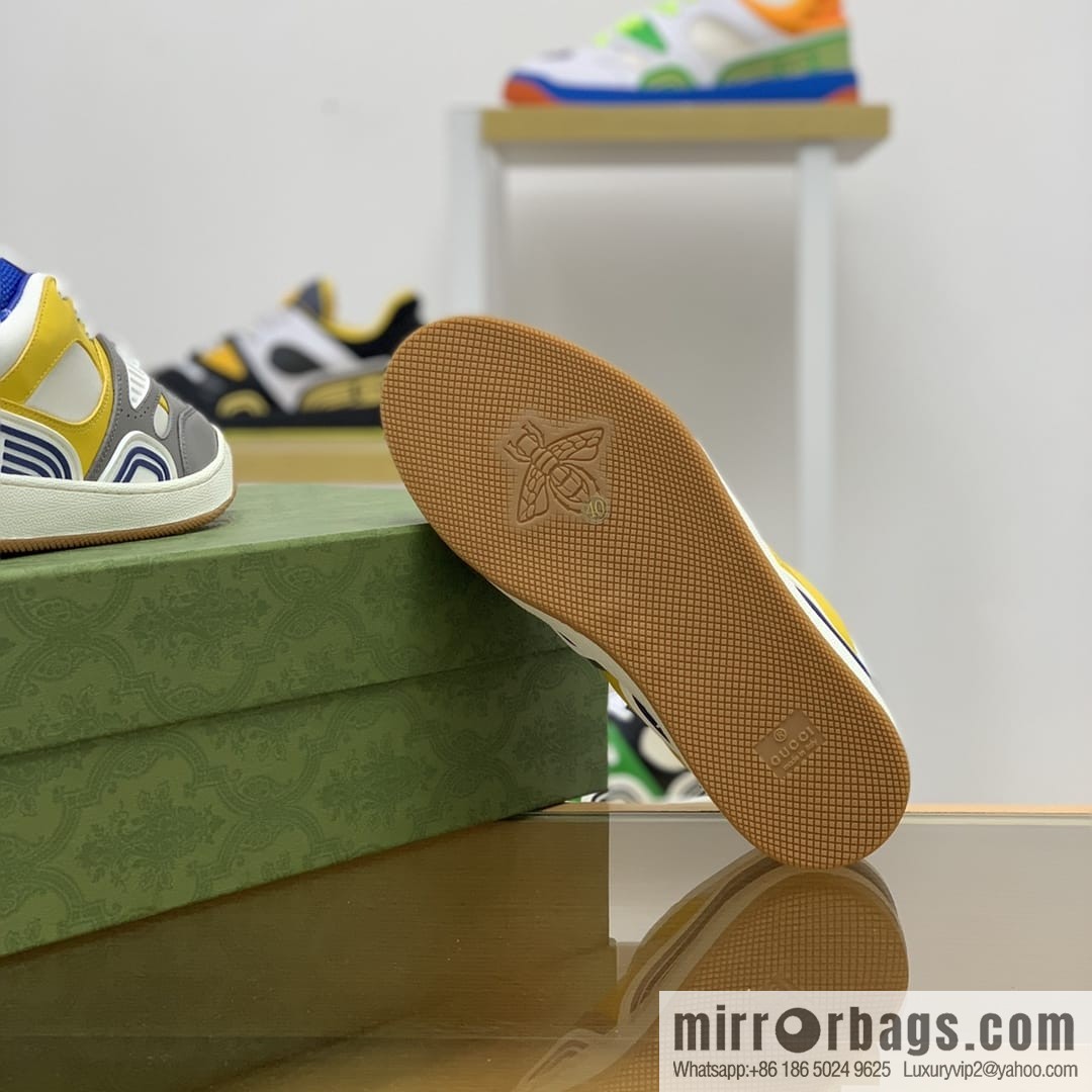 Gucci Gucci uses leather + breathable mesh iconic His & Hers sneakers