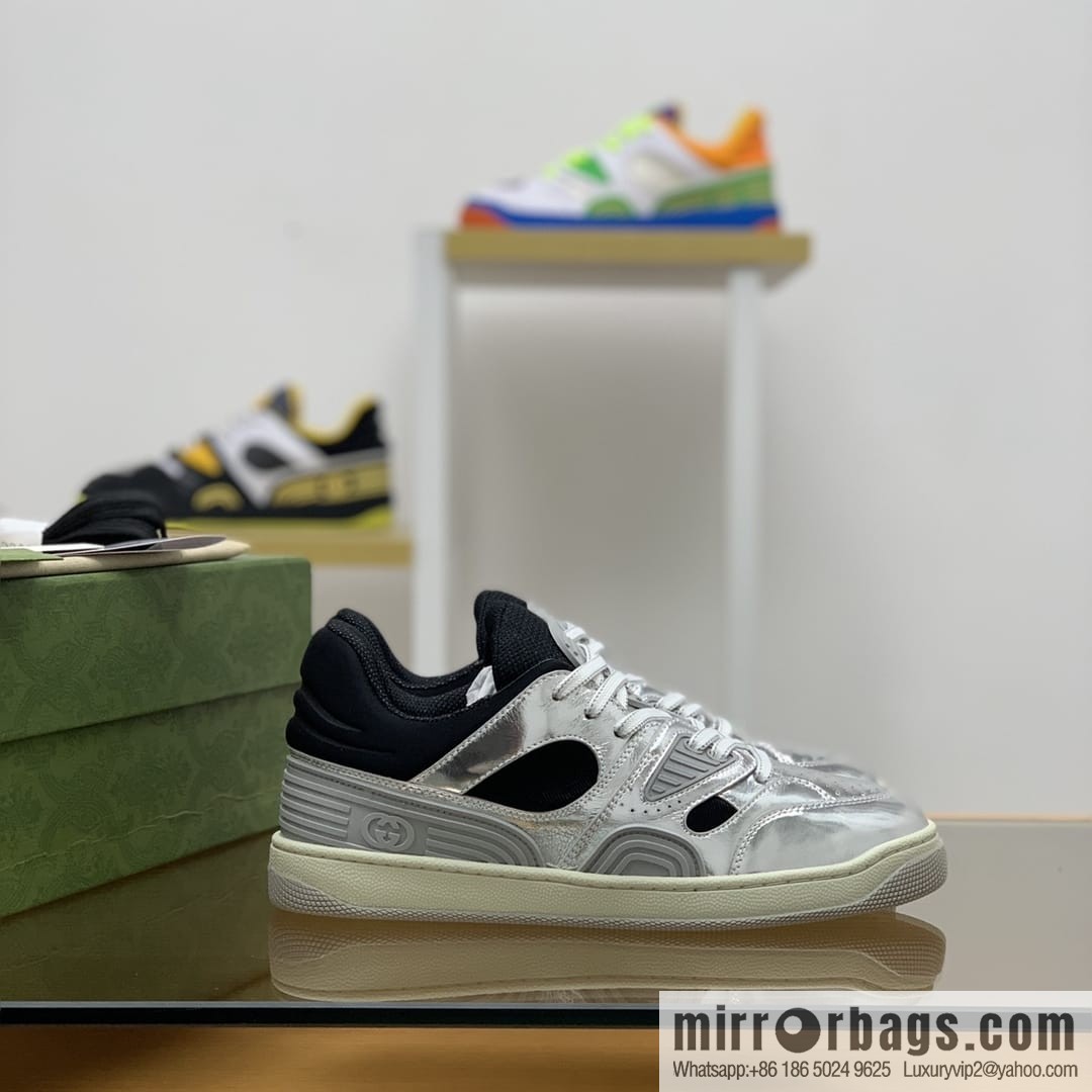 Gucci Gucci uses leather + breathable mesh iconic His & Hers sneakers