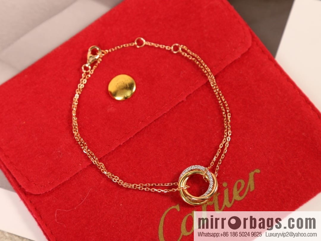 Cartier Trinity series three-color three-ring bracelet