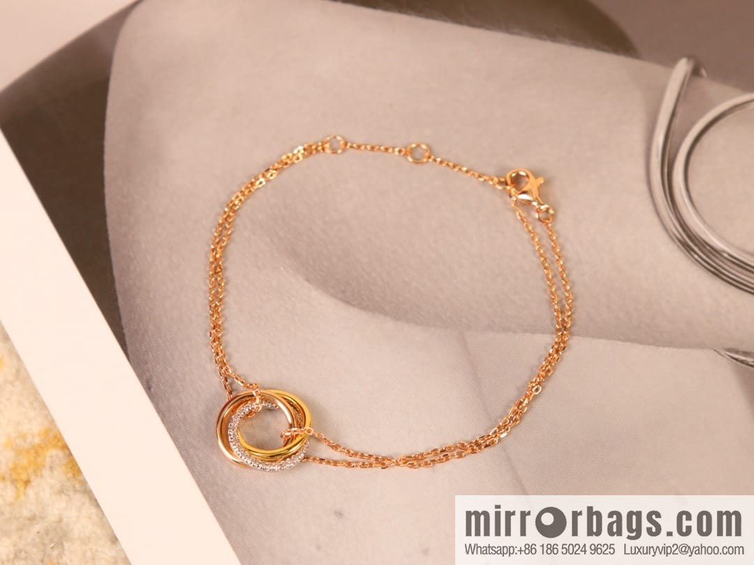 Cartier Trinity series three-color three-ring bracelet