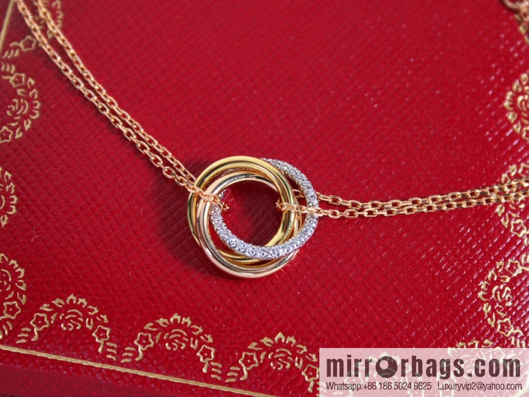Cartier Trinity series three-color three-ring bracelet