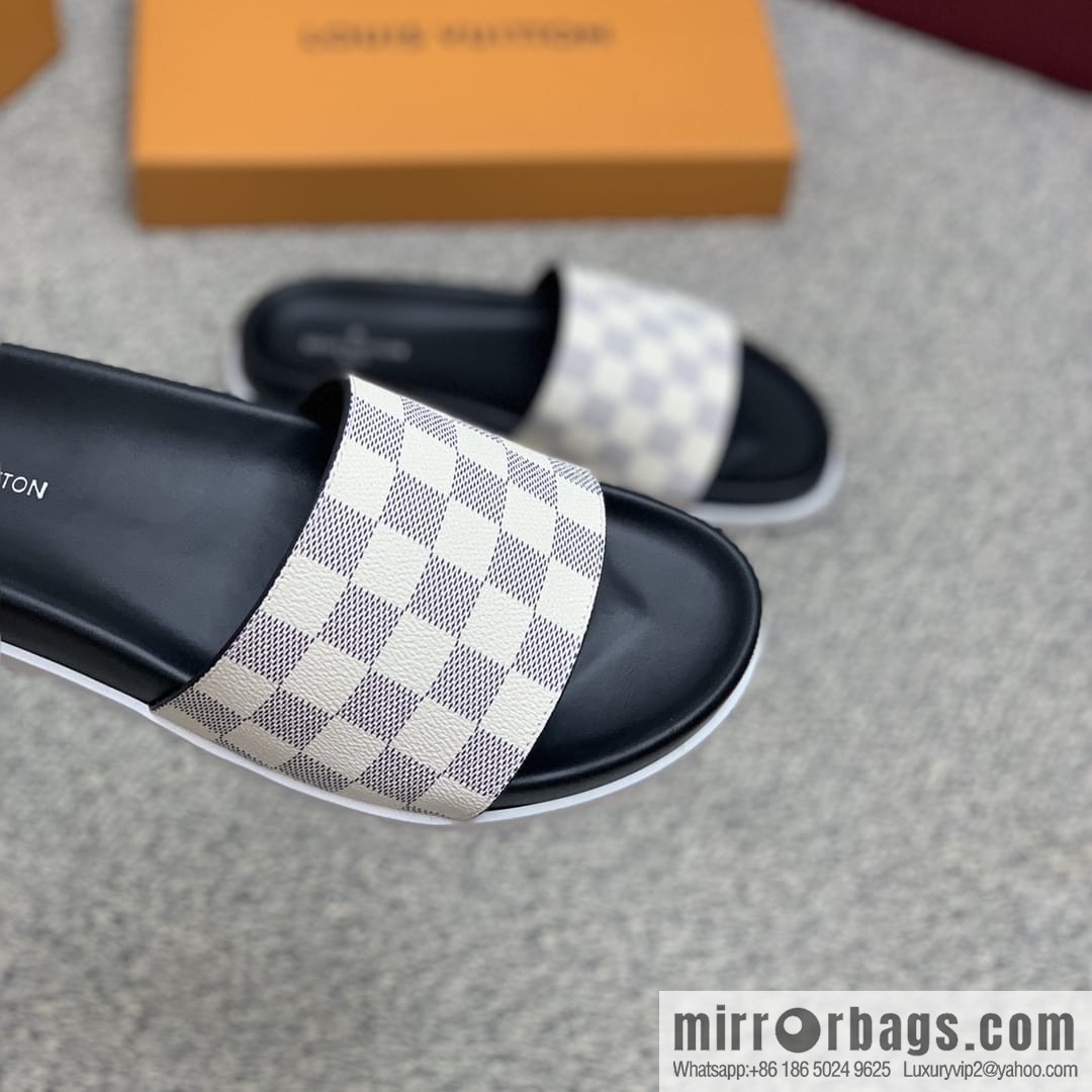 LV/Louis Vuitton men's sandals with classic PVC and black outsoles