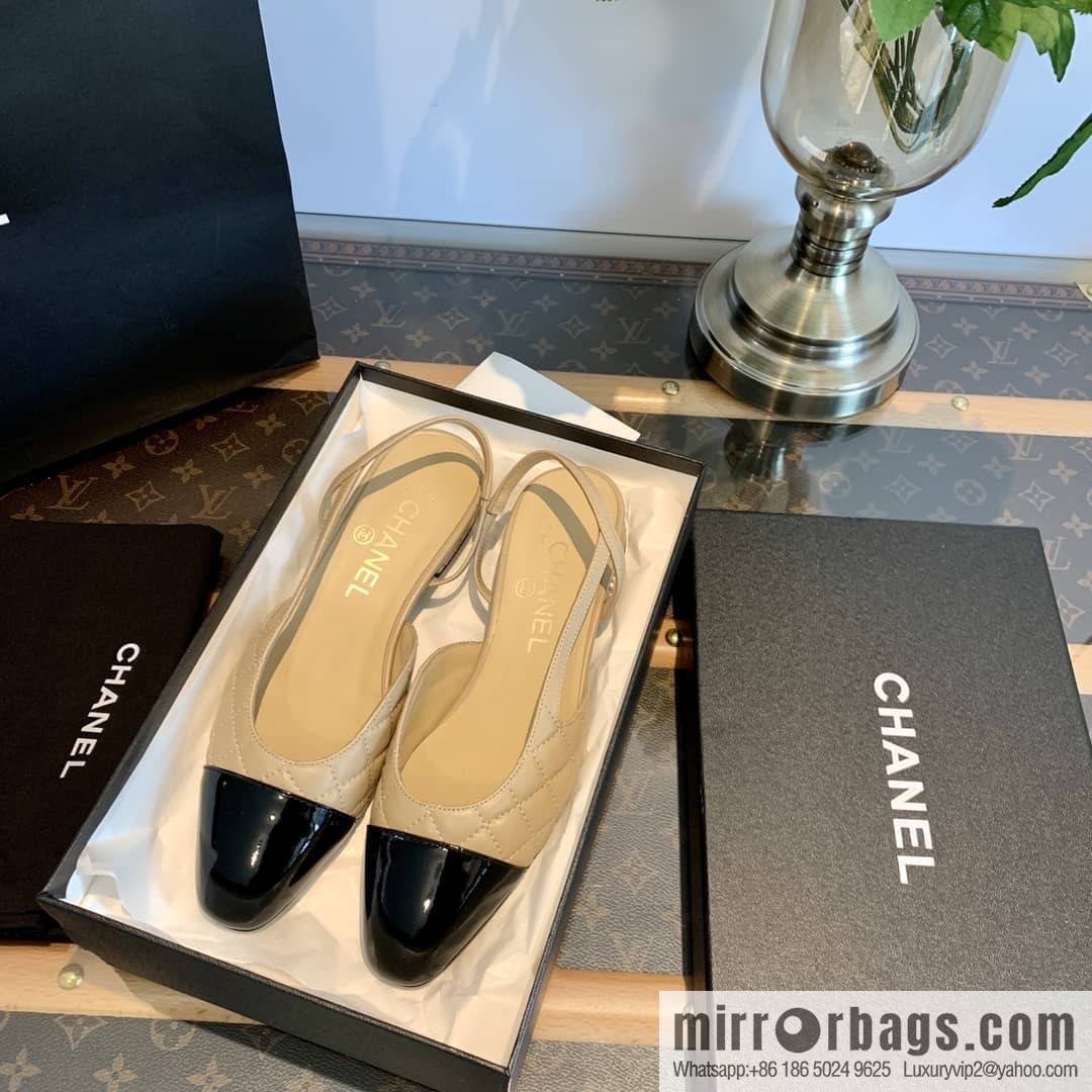 Chanel Xiaoxiang rhombus color matching thick-heeled sandals