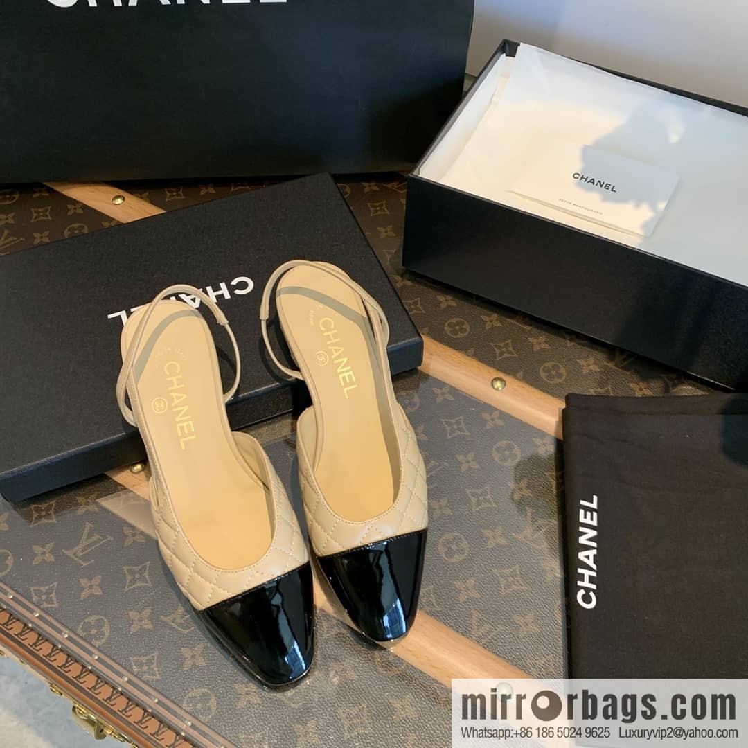 Chanel Xiaoxiang rhombus color matching thick-heeled sandals