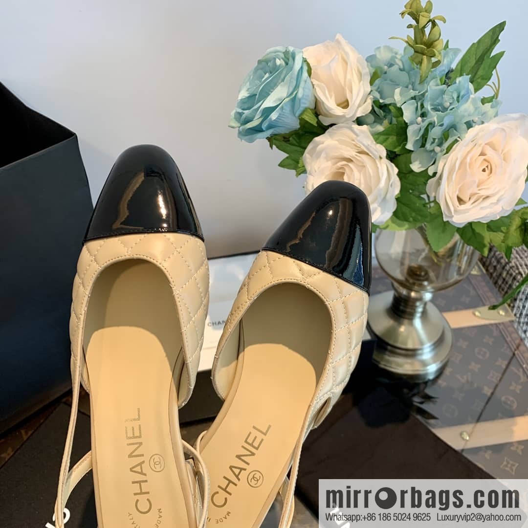 Chanel Xiaoxiang rhombus color matching thick-heeled sandals