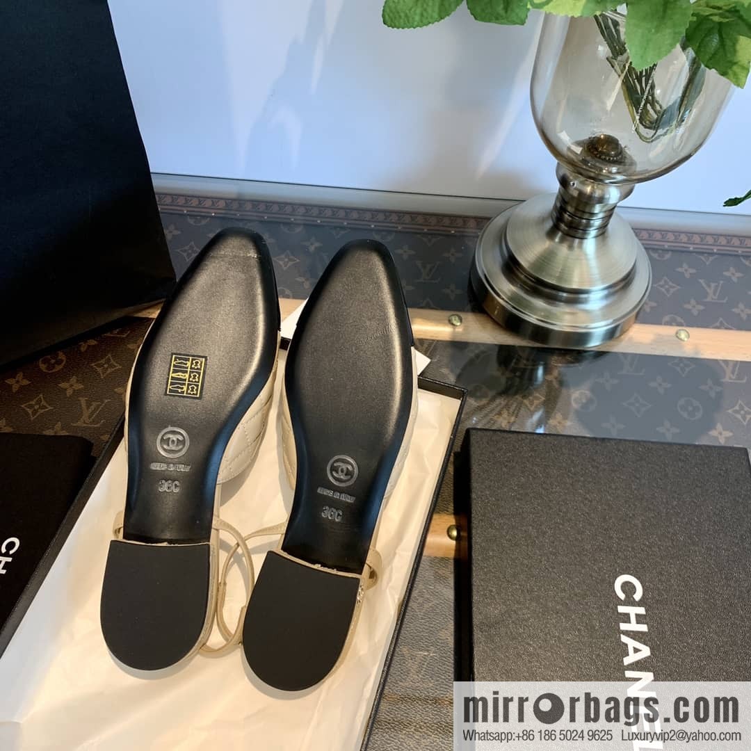 Chanel Xiaoxiang rhombus color matching thick-heeled sandals