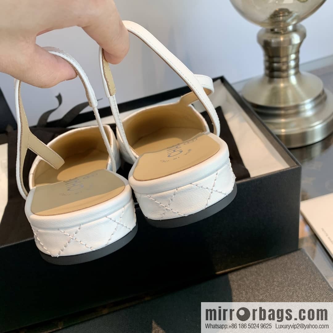 Chanel Xiaoxiang rhombus color matching thick-heeled sandals