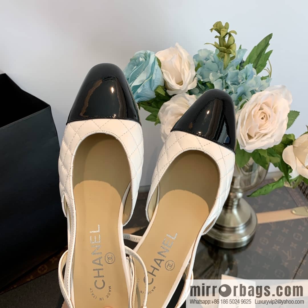 Chanel Xiaoxiang rhombus color matching thick-heeled sandals