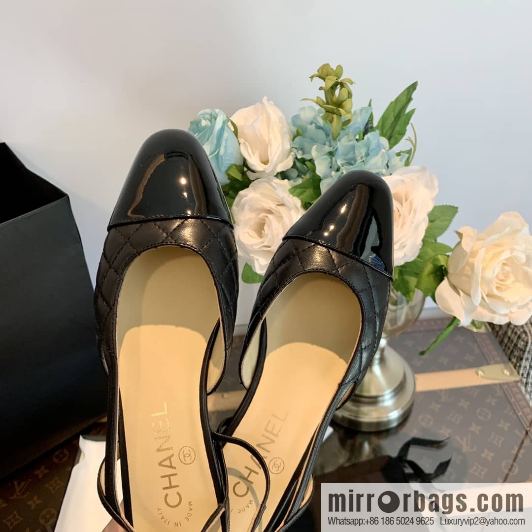Chanel Xiaoxiang rhombus color matching thick-heeled sandals