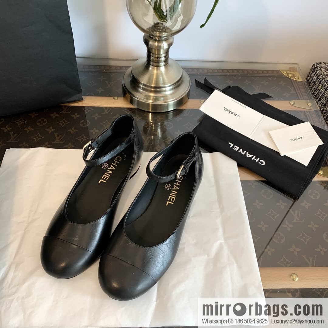 Chanel small fragrance color matching pearl heel counter Mary Jane single shoes‼
