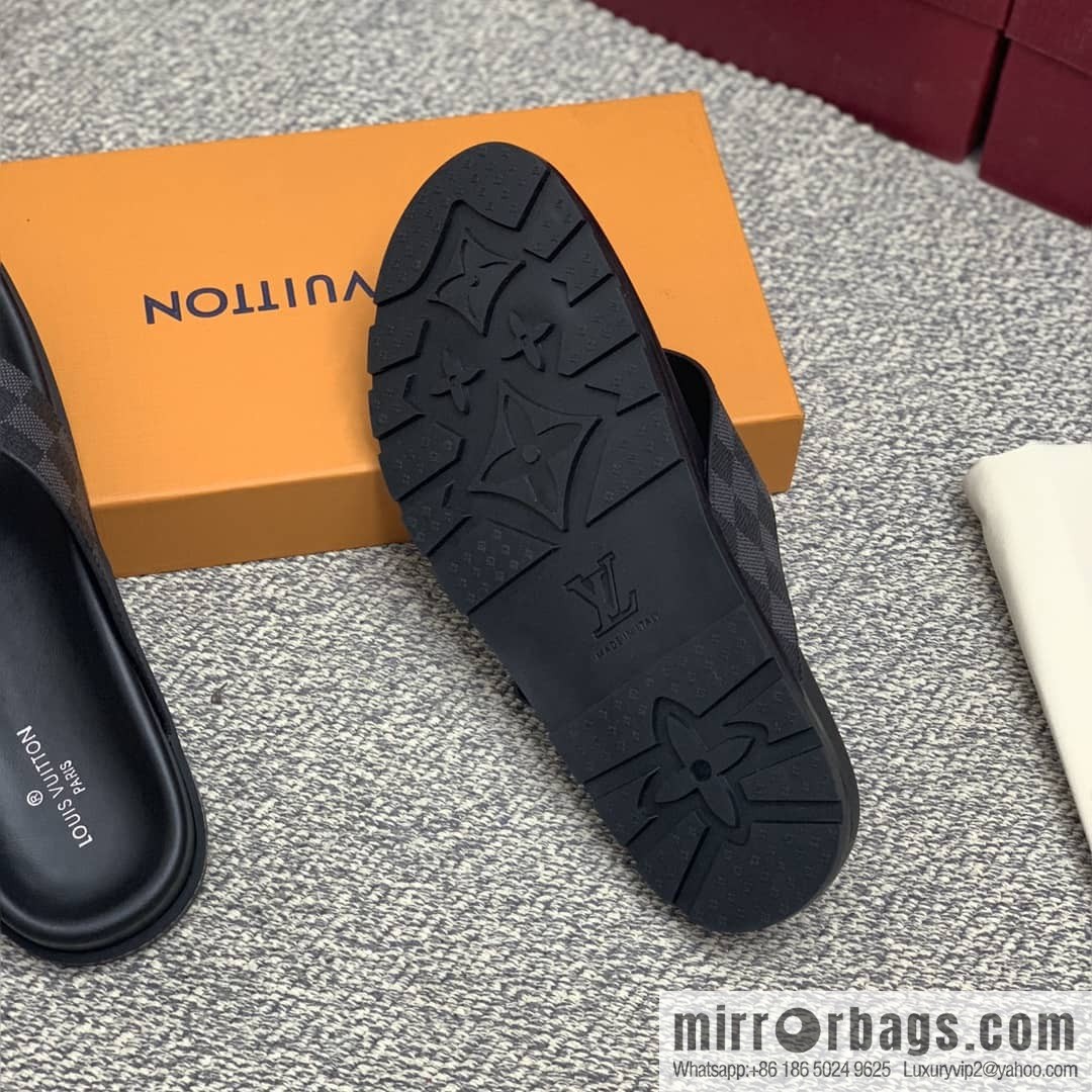 LV/Louis Vuitton features classic PVC men's sandals with black outsoles