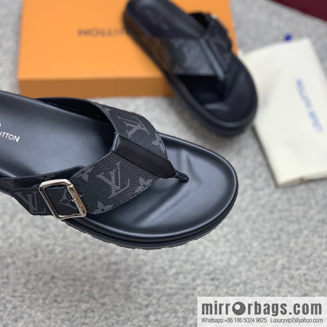 LV/Louis Vuitton features classic PVC men's sandals with black outsoles