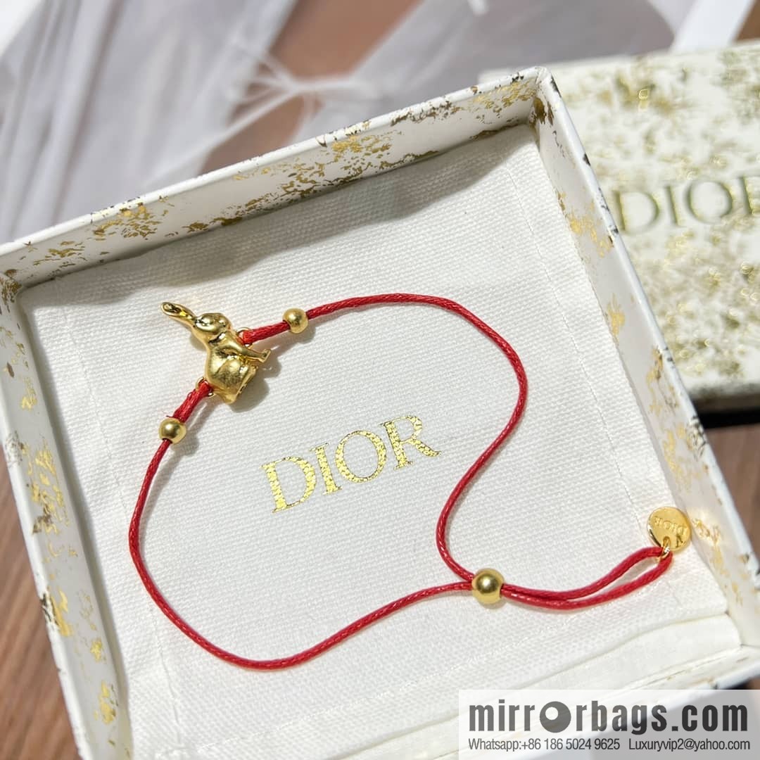 DIOR Dior rabbit 🐰 red rope bracelet hand rope