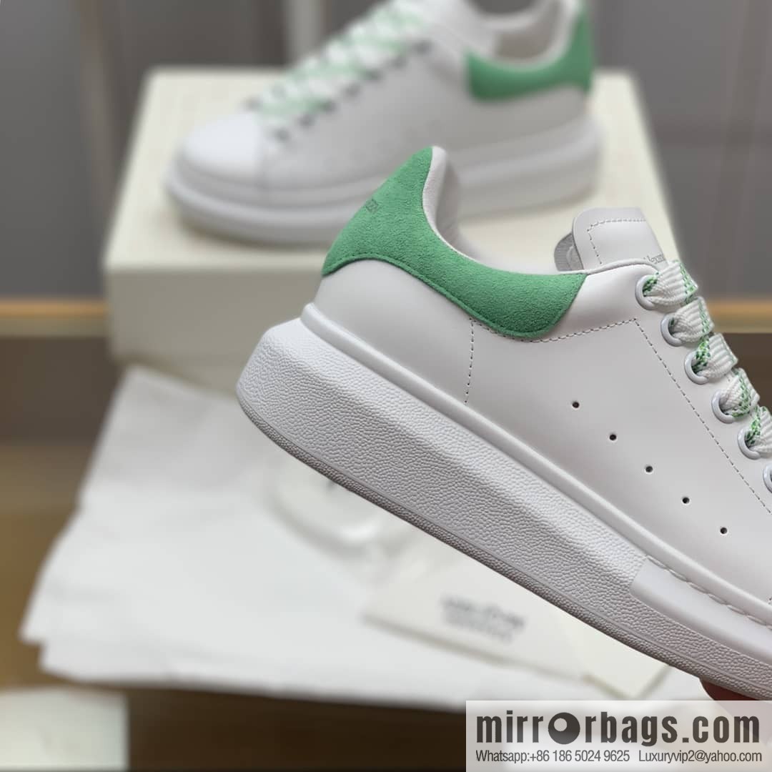 McQueen [MQ Avocado Green Fleece Tail] Upgraded MQ~ Unisex sneakers of the same style