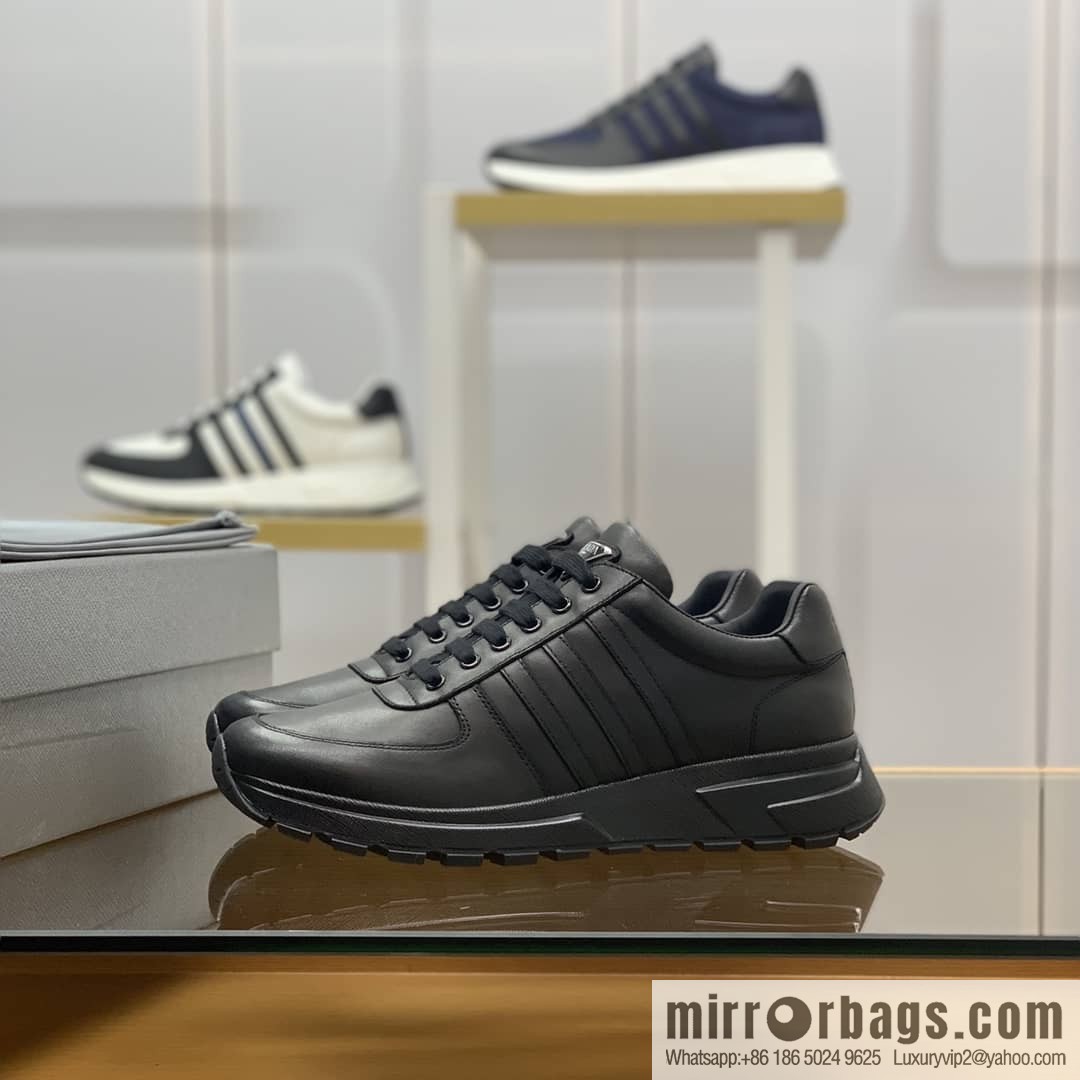 Prada Prada uses soft leather (fabric), tongue embossed logo letters men's sneakers