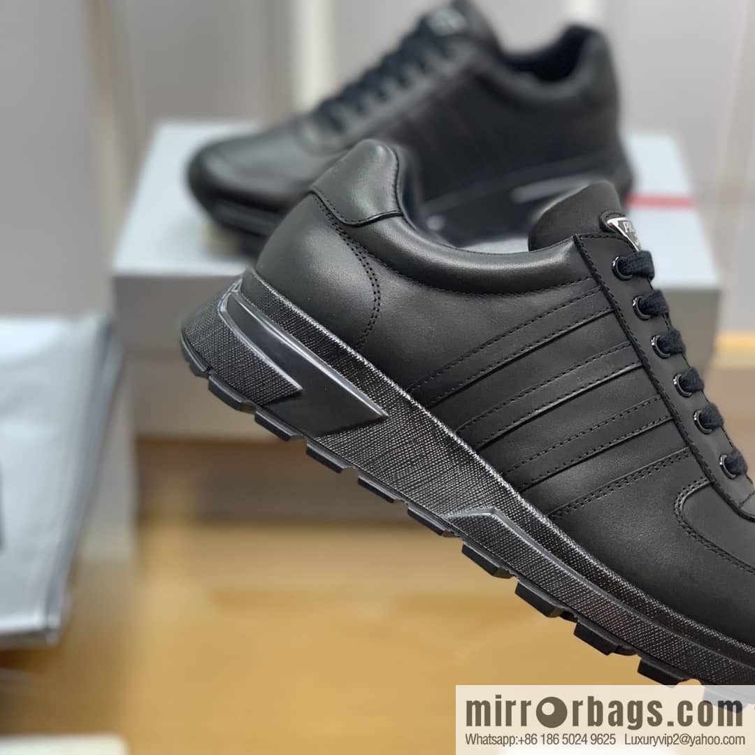 Prada Prada uses soft leather (fabric), tongue embossed logo letters men's sneakers
