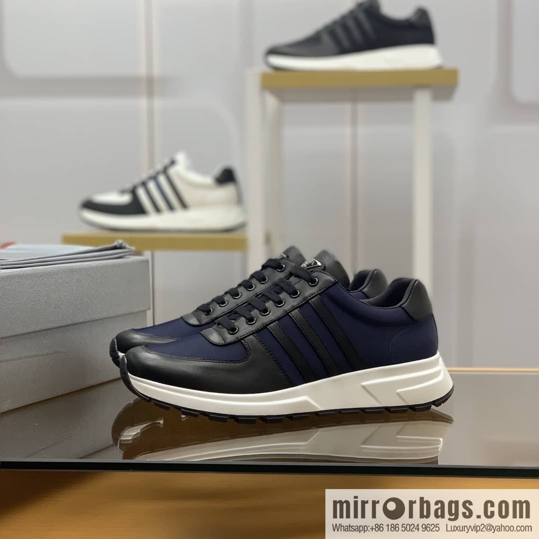 Prada is made of soft leather (fabric) and nylon patchwork men's sneakers