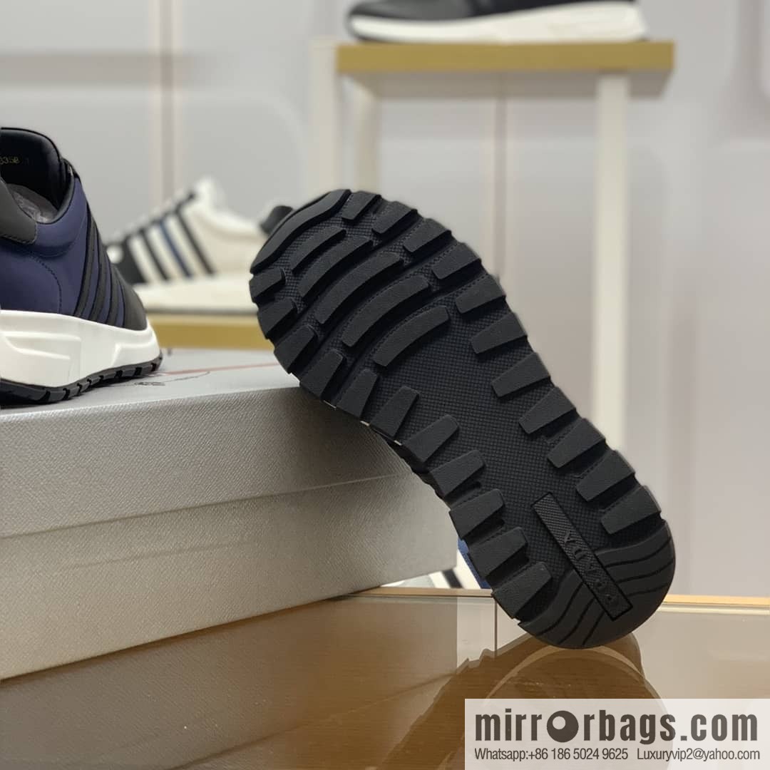 Prada is made of soft leather (fabric) and nylon patchwork men's sneakers