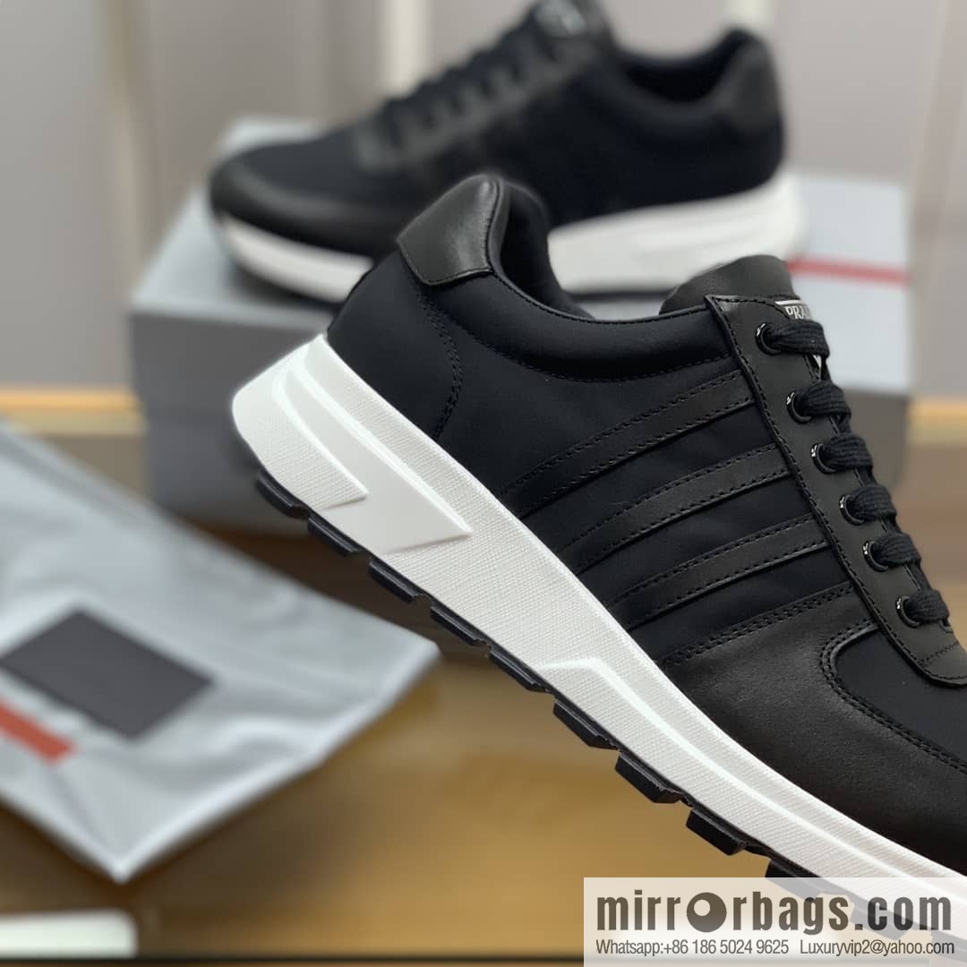 Prada is made of soft leather (fabric) and nylon patchwork men's sneakers