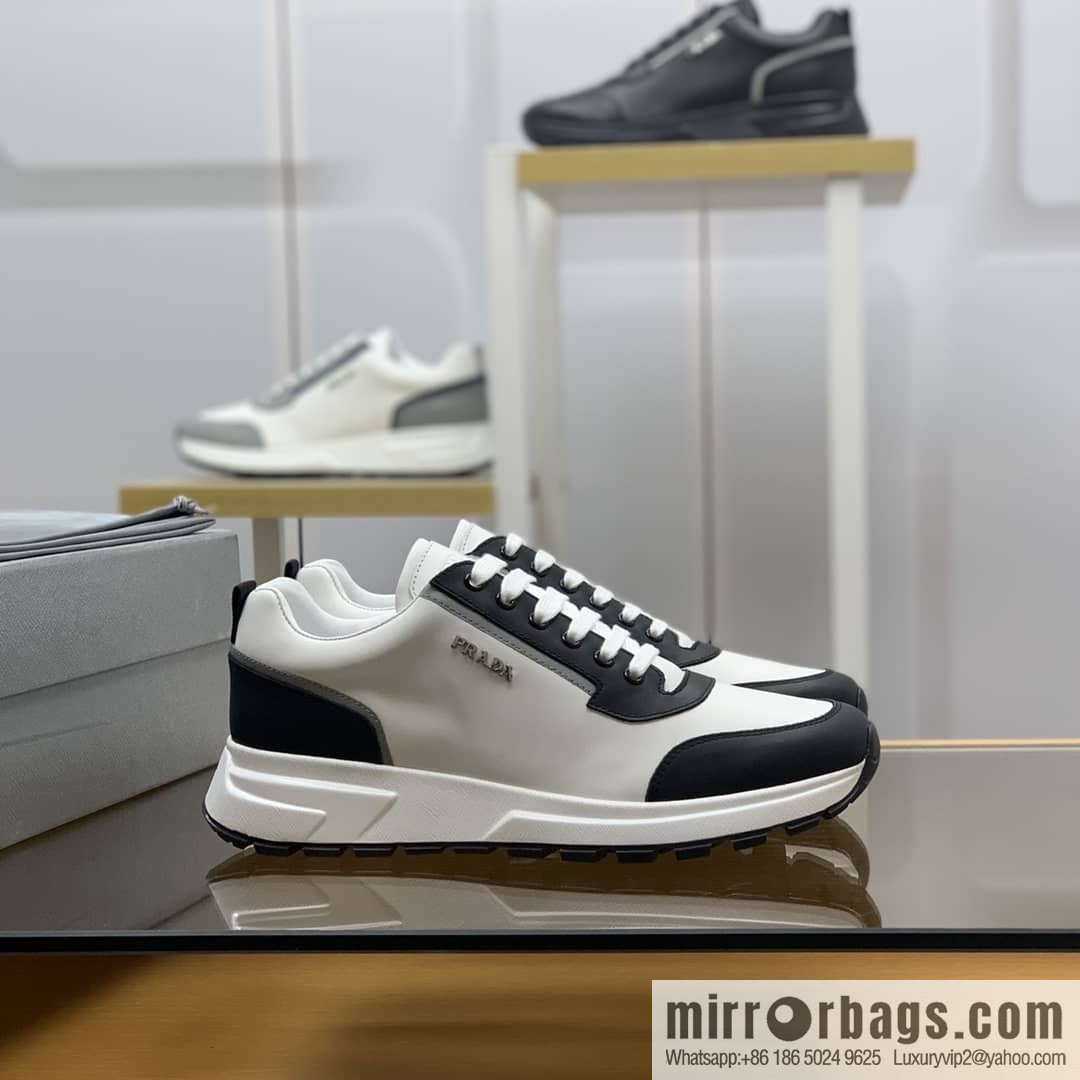 PRADA Prada uses soft leather (fabric), tongue embossed logo letters men's sneakers
