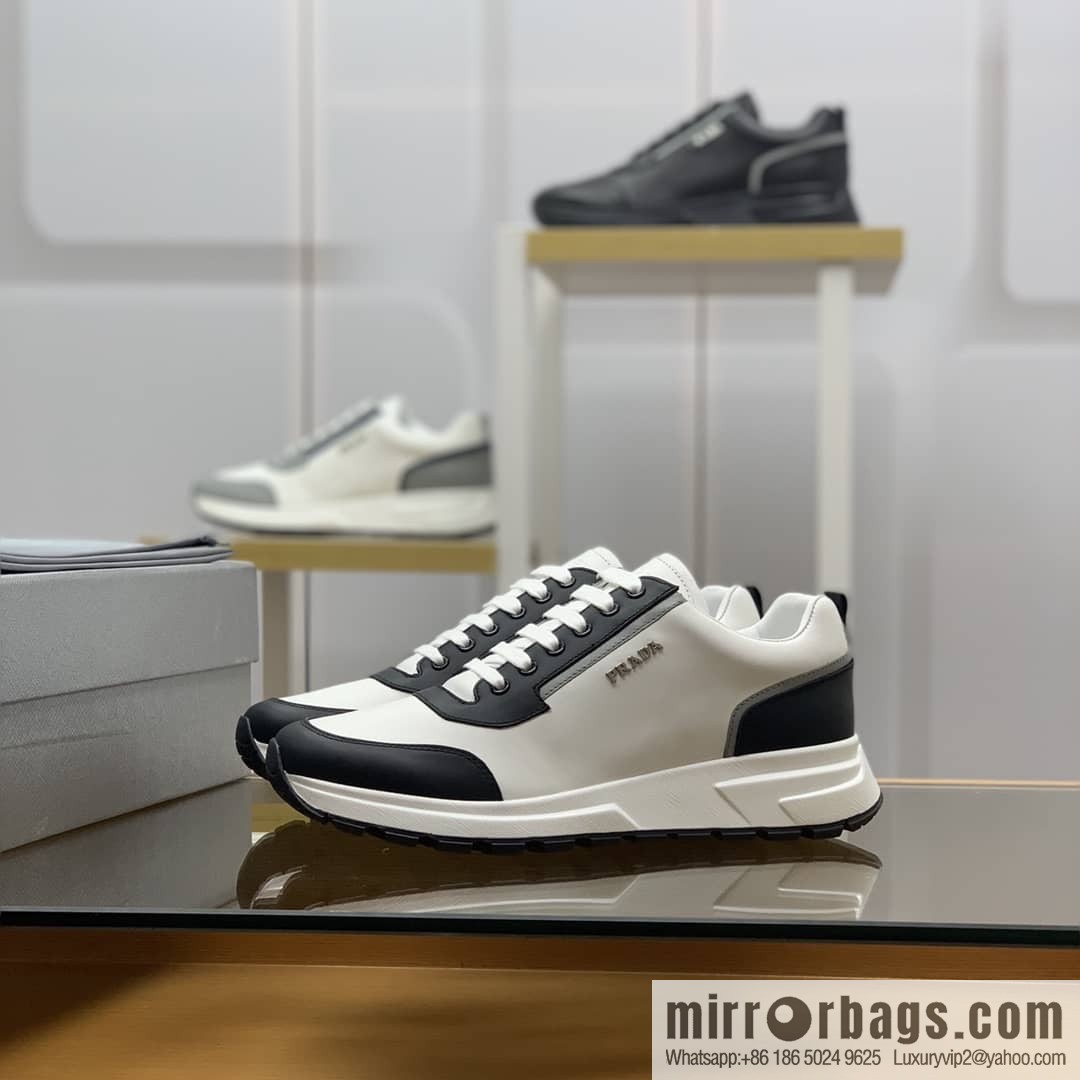 PRADA Prada uses soft leather (fabric), tongue embossed logo letters men's sneakers