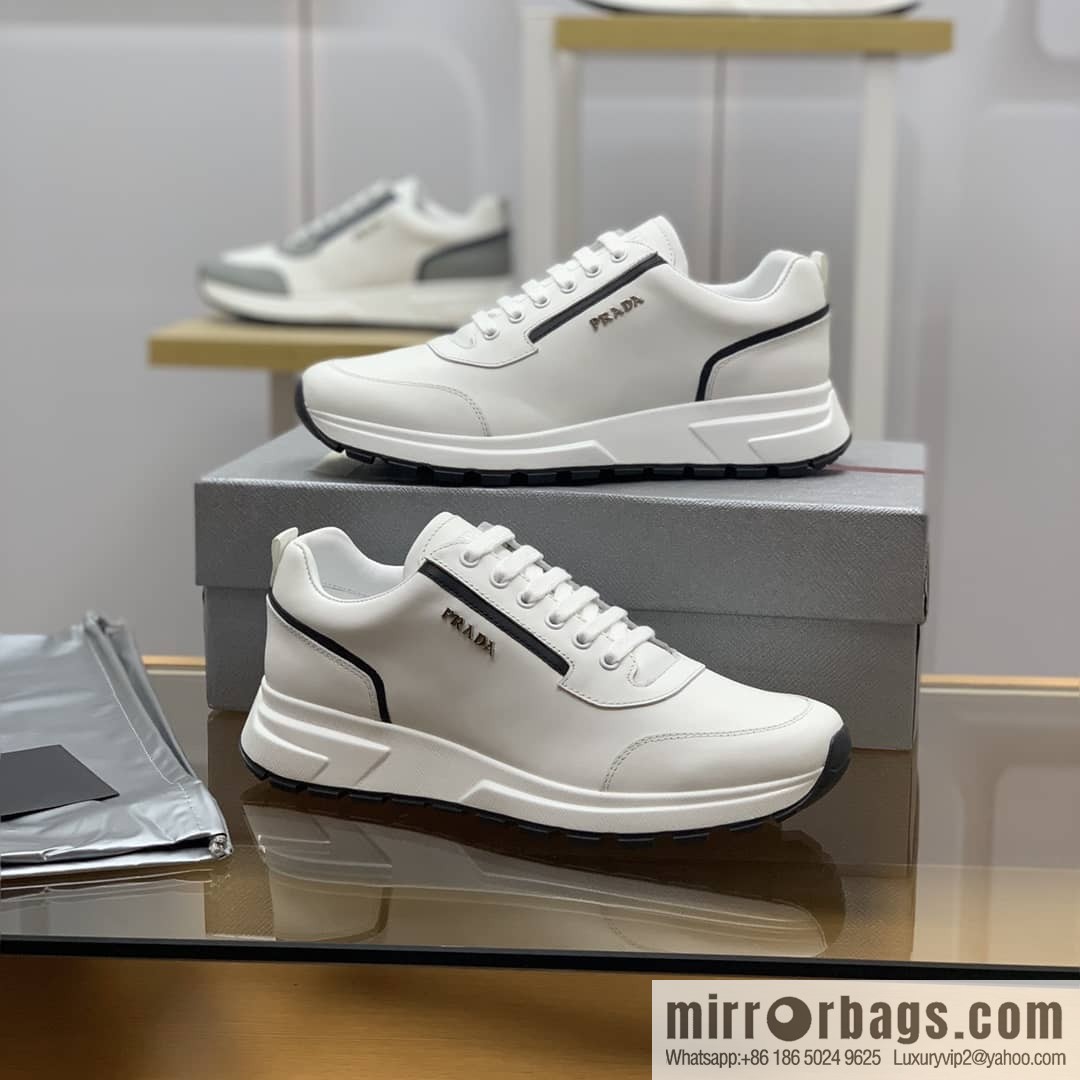 PRADA Prada uses soft leather (fabric), tongue embossed logo letters men's sneakers