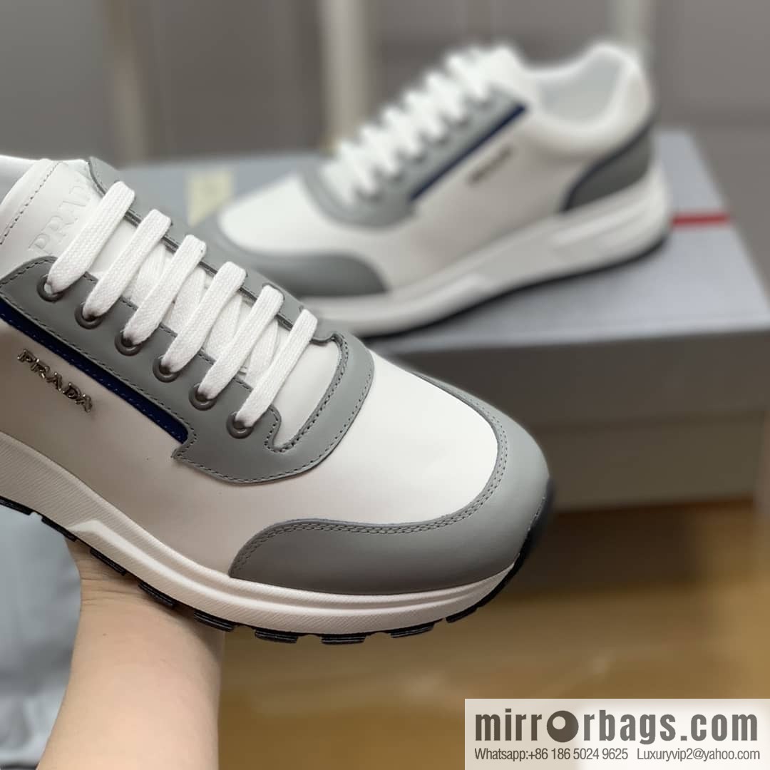 PRADA Prada uses soft leather (fabric), tongue embossed logo letters men's sneakers