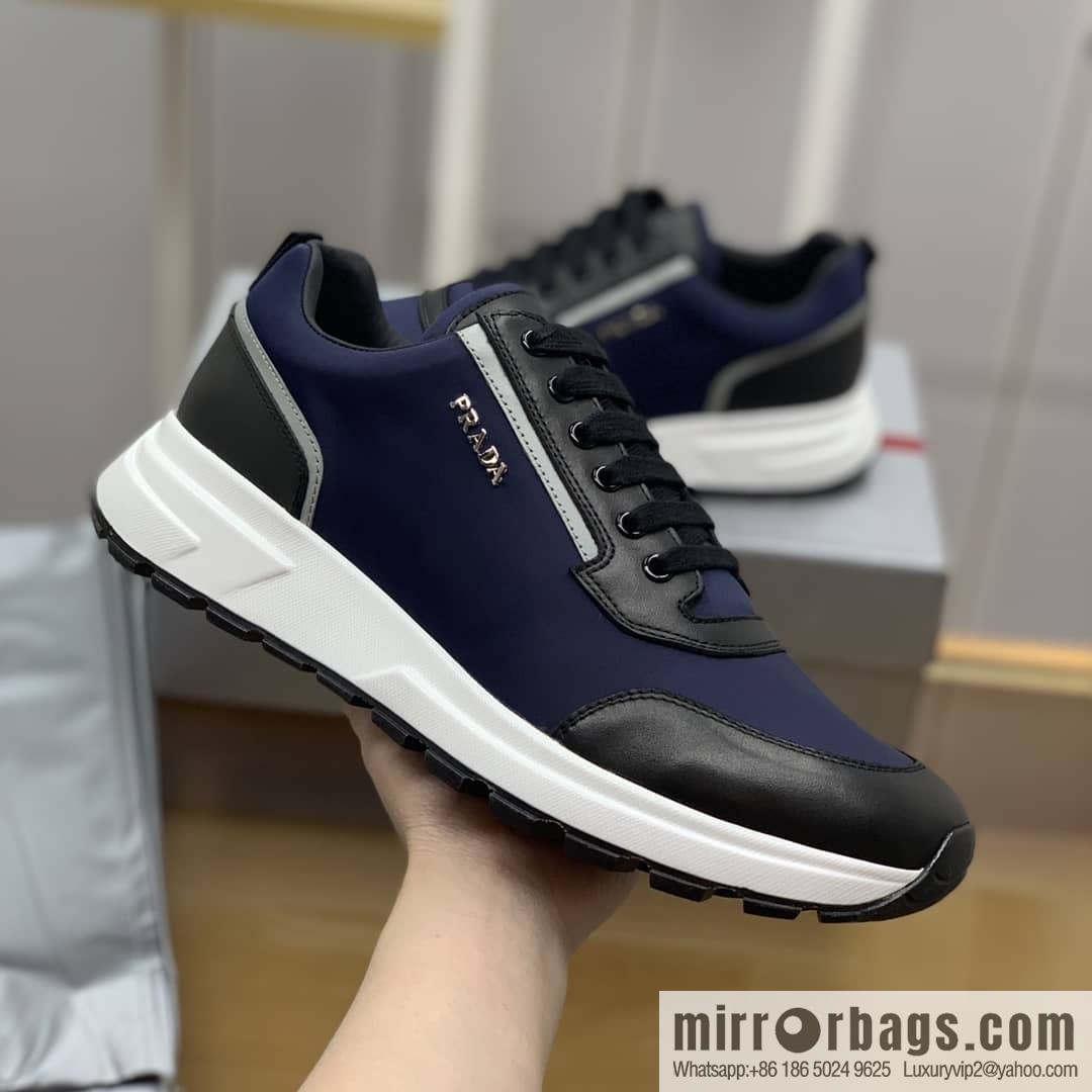 Prada is made of soft leather (fabric) and nylon patchwork men's sneakers