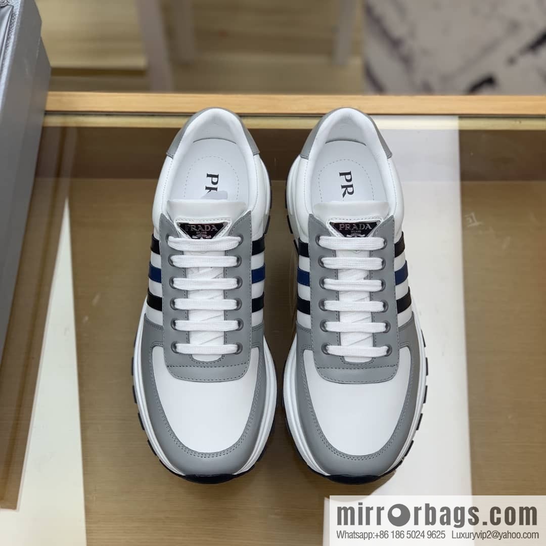 PRADA Prada uses soft leather (fabric), tongue embossed logo letters men's sneakers
